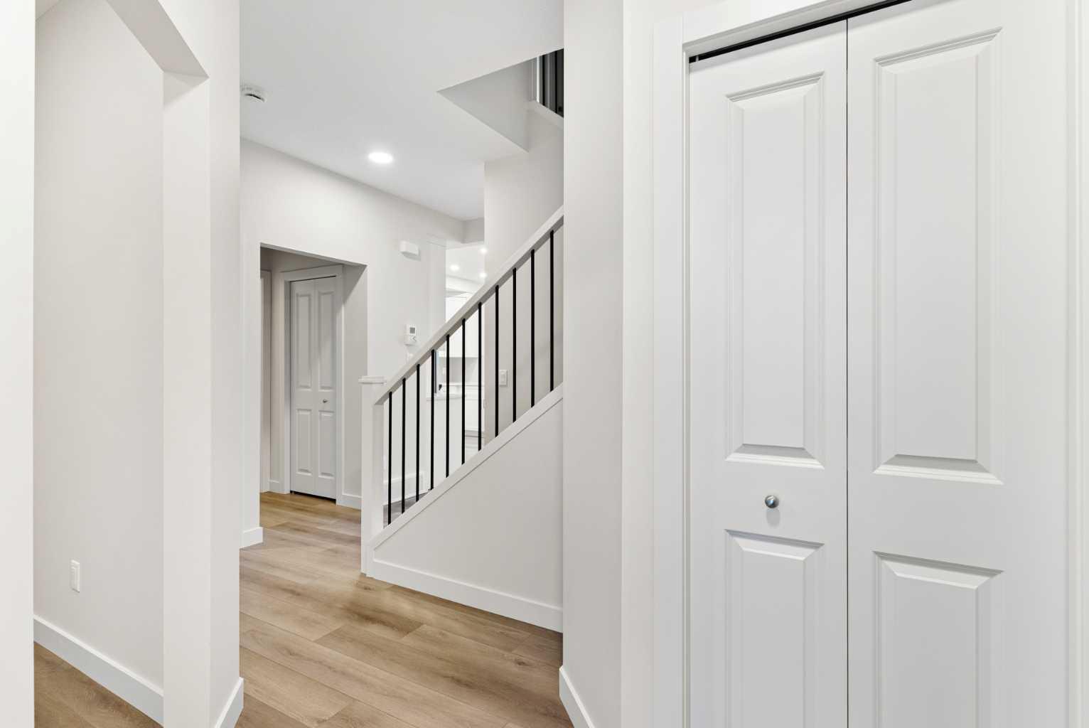 47 Belvedere Point SE