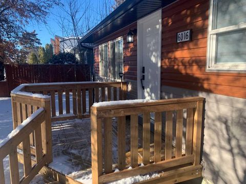 6016 33 Avenue NW Calgary AB T3B 1K3