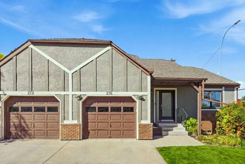 Photo of 216 Coach Side Road SW, Calgary, AB T3H 2T3 (MLS # A2347051)