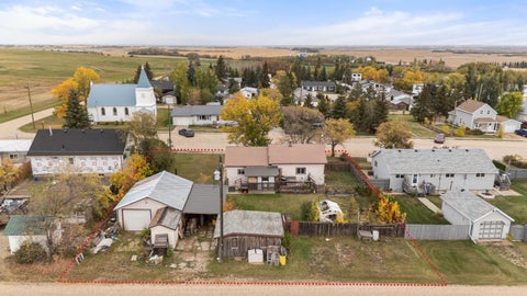 Photo of 180 1 Street S, Edberg, AB T0B 1J0 (MLS # A2348830)