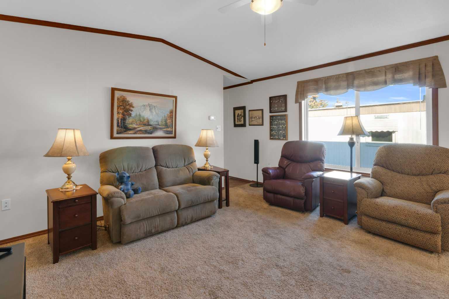 99 Arbour Lake Rd NW 113