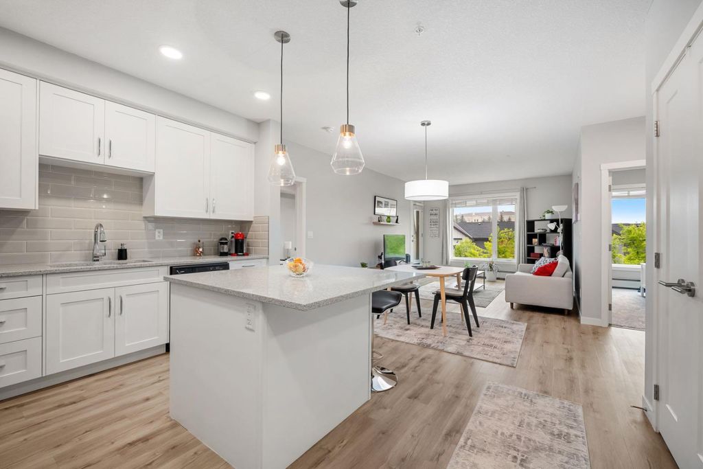 Photo of 150 Shawnee Square SW #205, Calgary, AB T2Y 0T6 (MLS # A2256494)