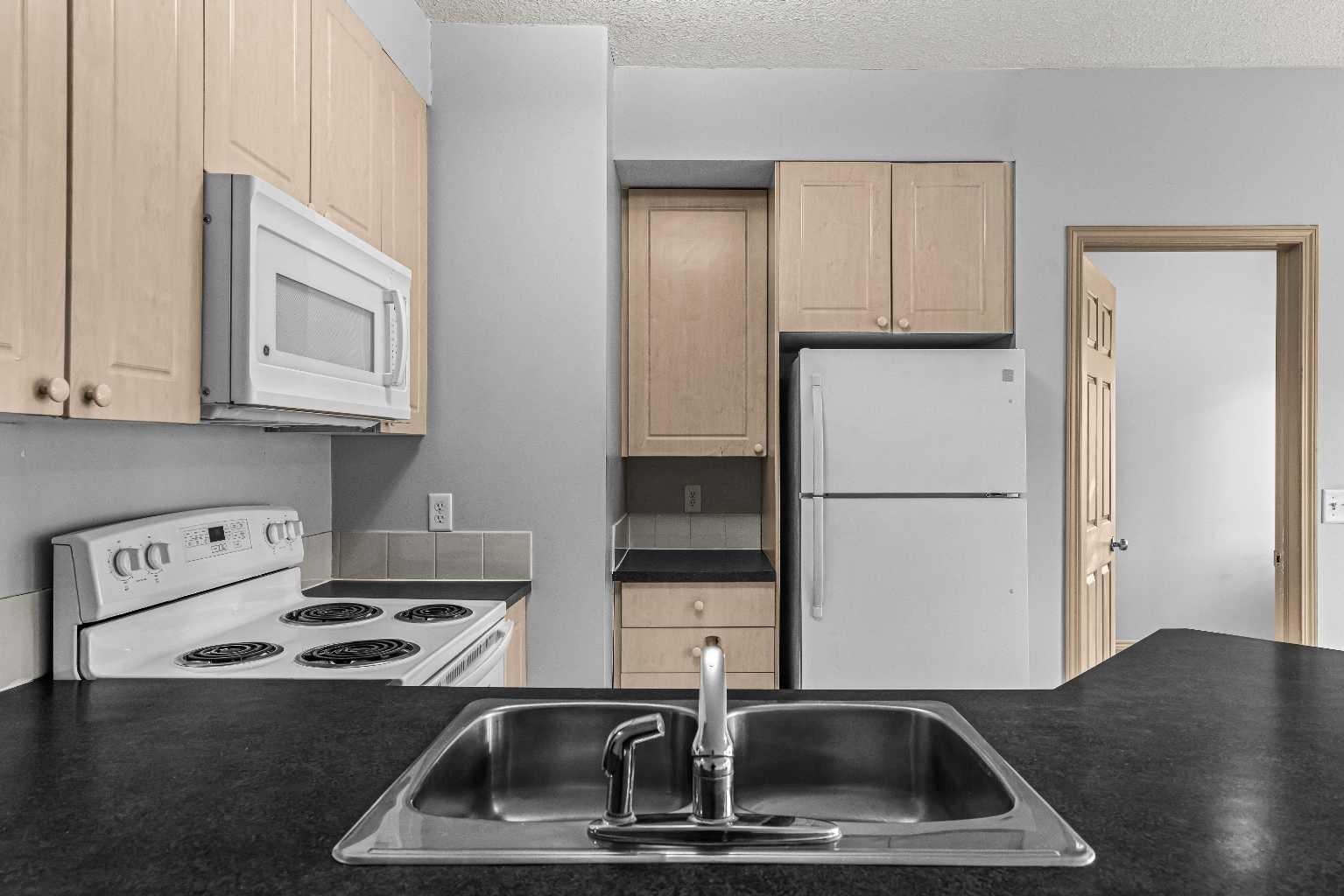 176 Kananaskis Way 122