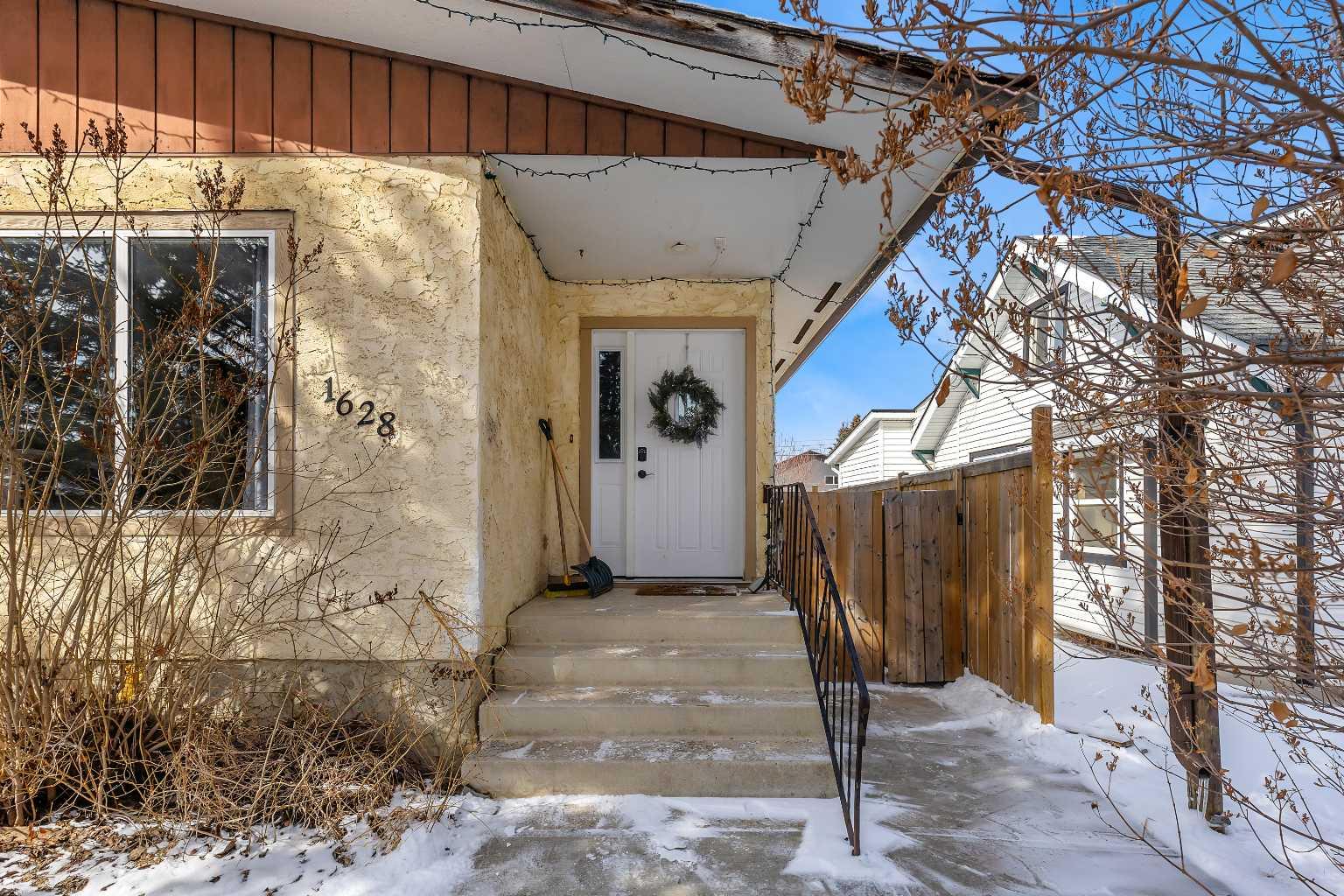 1628 Saskatchewan Street