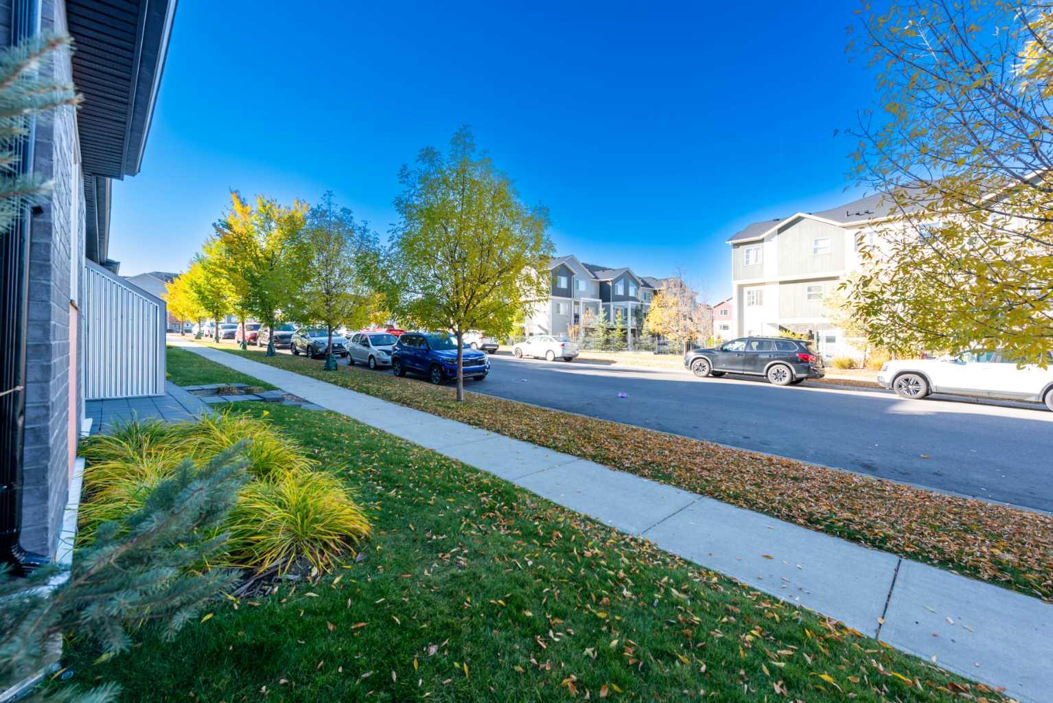 225 Redstone Walk NE 203