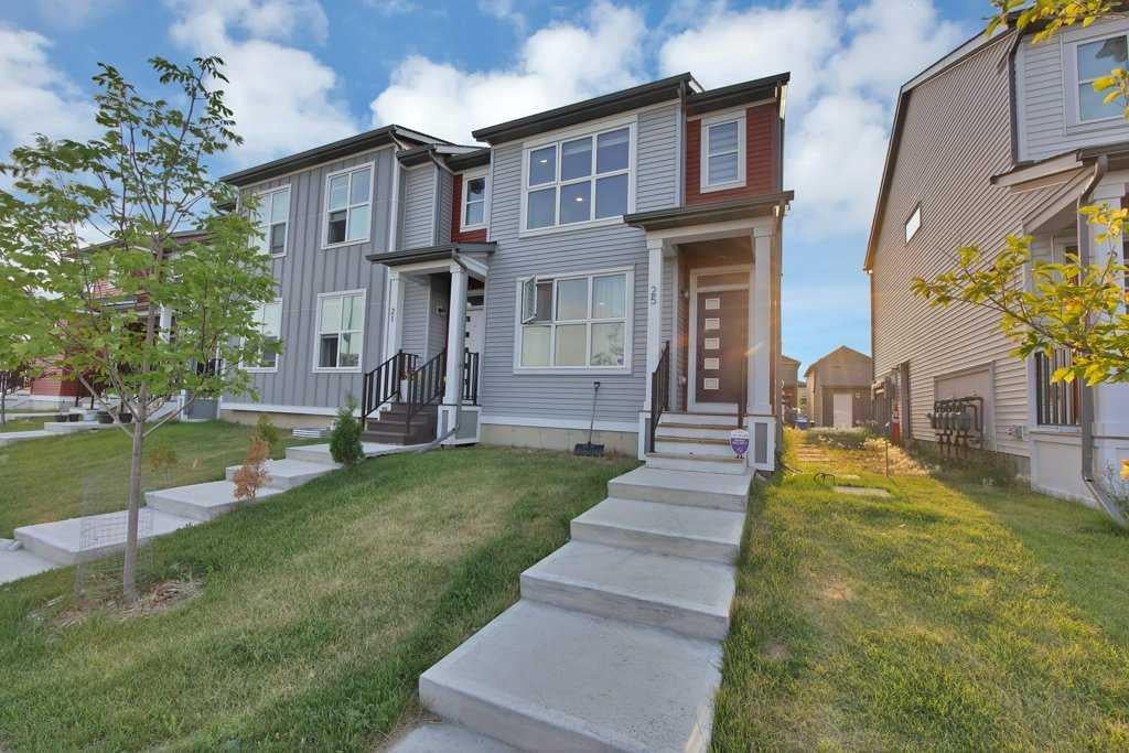 25 Savanna Manor NE