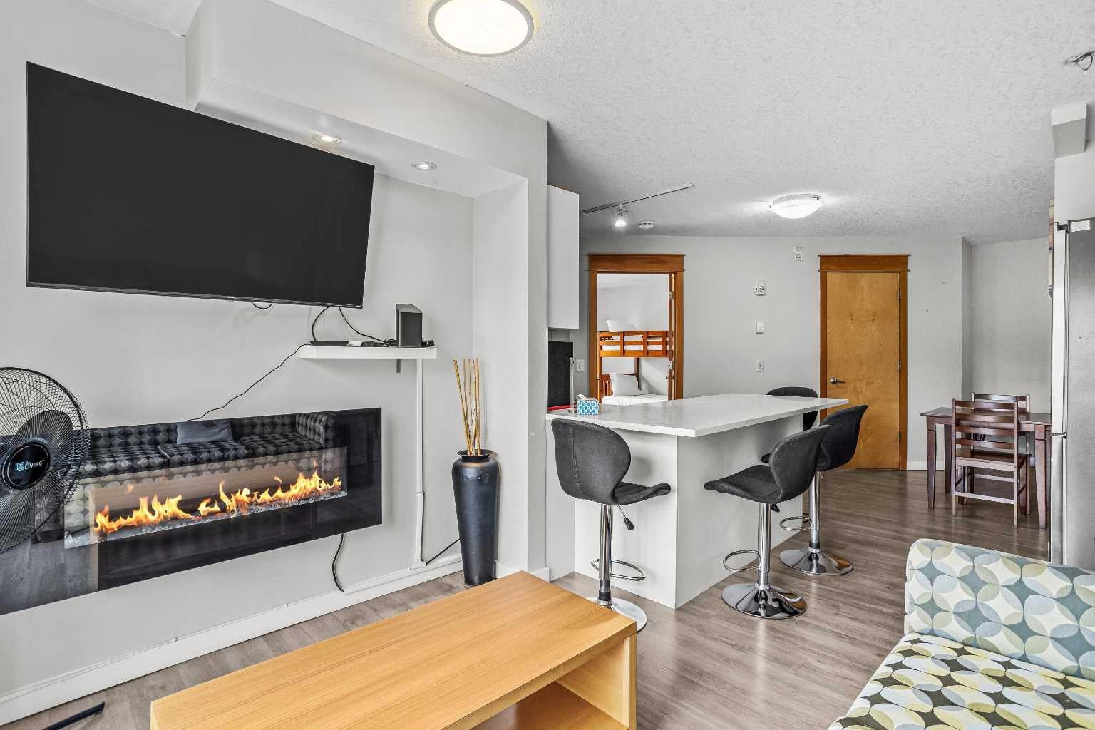 160 Kananaskis Way 401