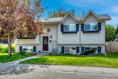 1924 Strathcona Terrace Strathmore AB T1P 1S1