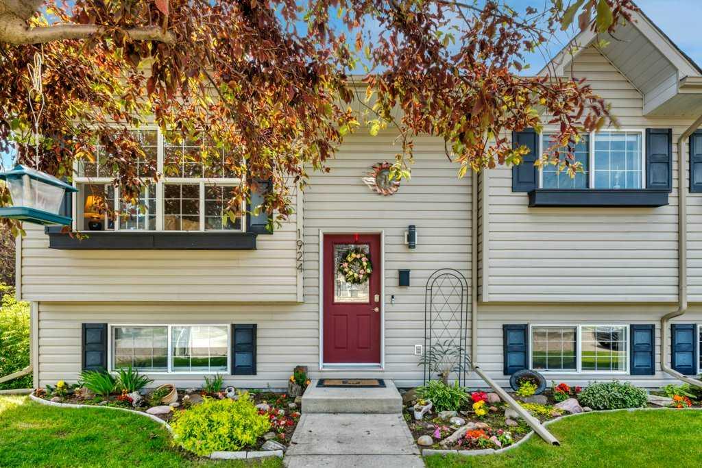 1924 Strathcona Terrace