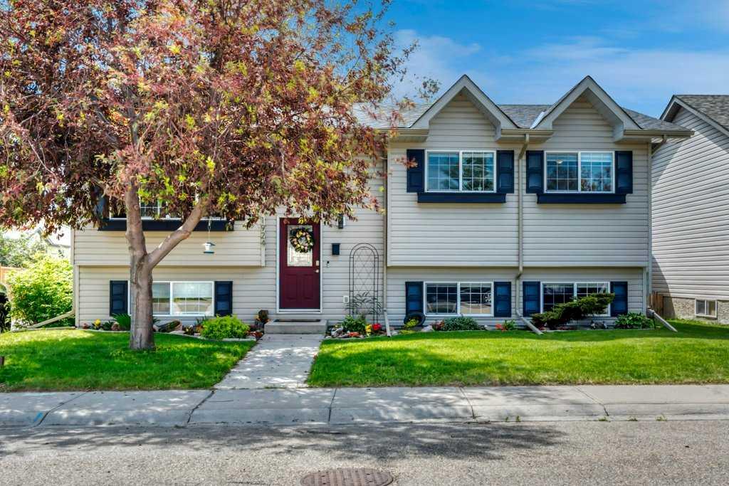 1924 Strathcona Terrace