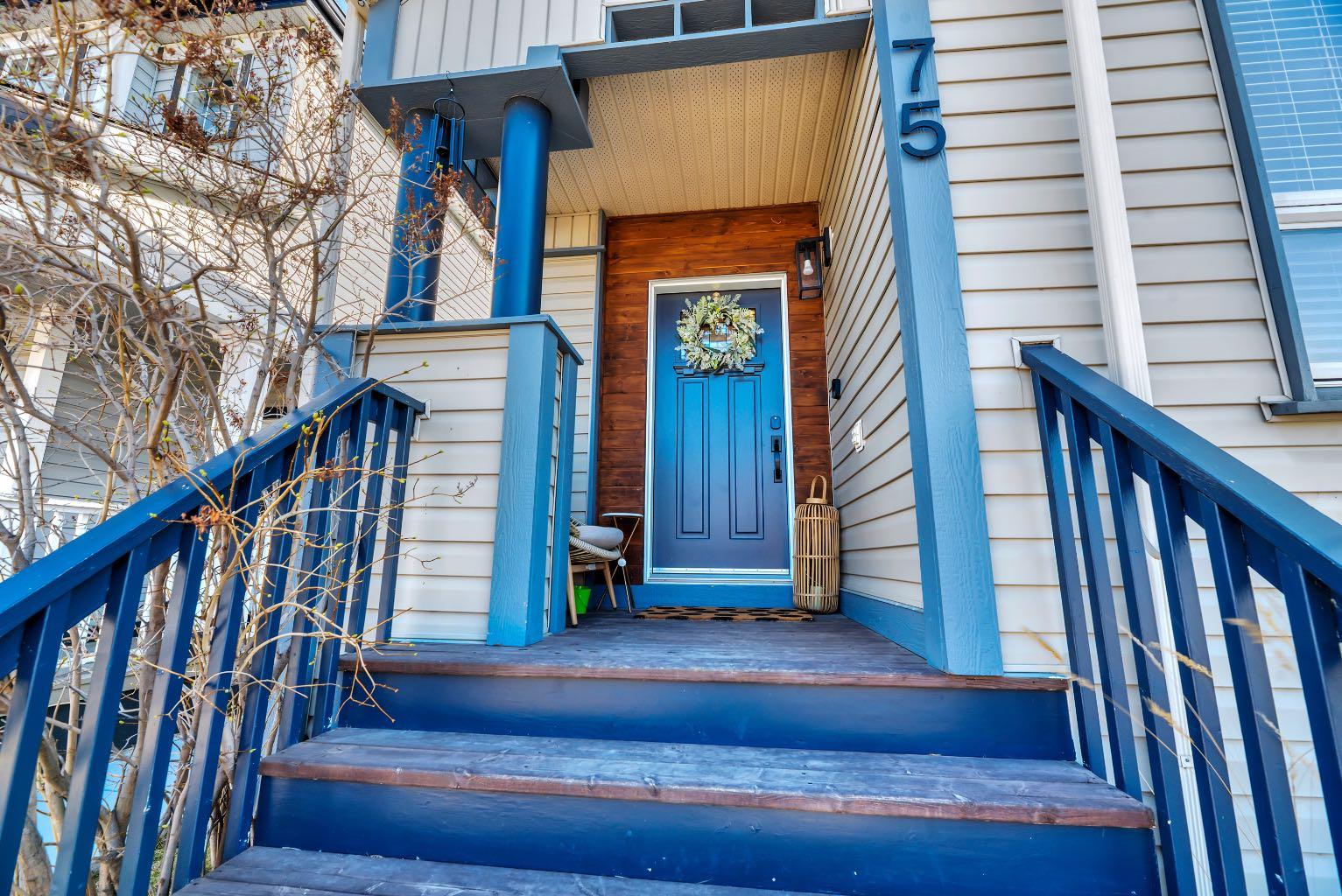 75 Copperfield Rise SE