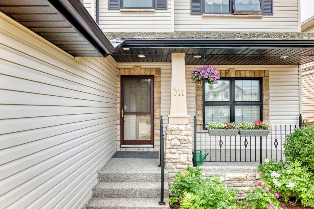 Photo of 311 rocky ridge Drive NW, Calgary, AB T3G 4P4 (MLS # A2331323)