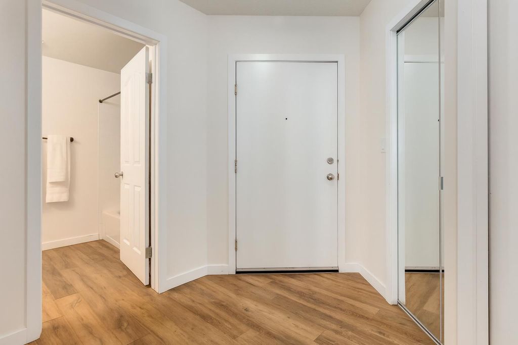 Photo of 1053 10 Street SW #1615, Calgary, AB T2R 1S6 (MLS # A2279887)