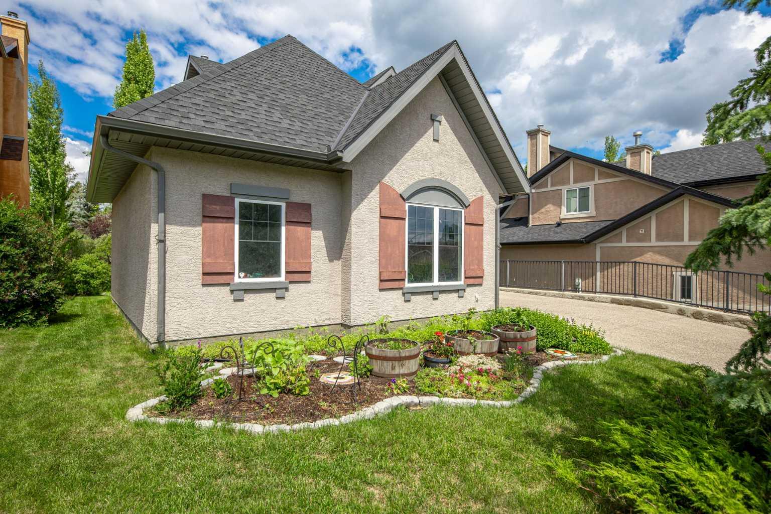 10 Tusslewood Heights NW