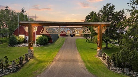 Photo of 434080 Range Road 260, Rural Ponoka County, AB T4J 1R2 (MLS # A2319563)