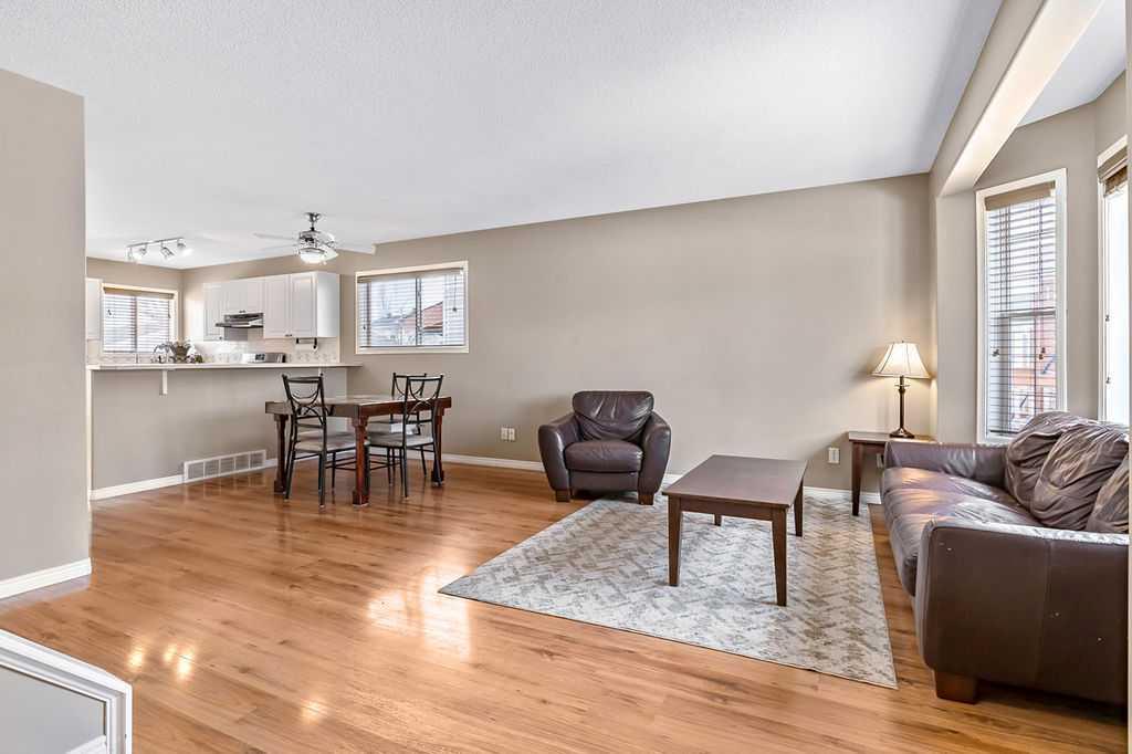 27 Chaparral Ridge Way SE