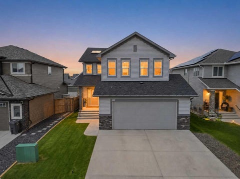 Photo of 102 Drake Landing Heights, Okotoks, AB T1S 0M8 (MLS # A2319979)