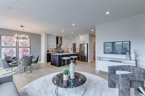 23 Belmont Place SW Calgary AB T2X 5T6