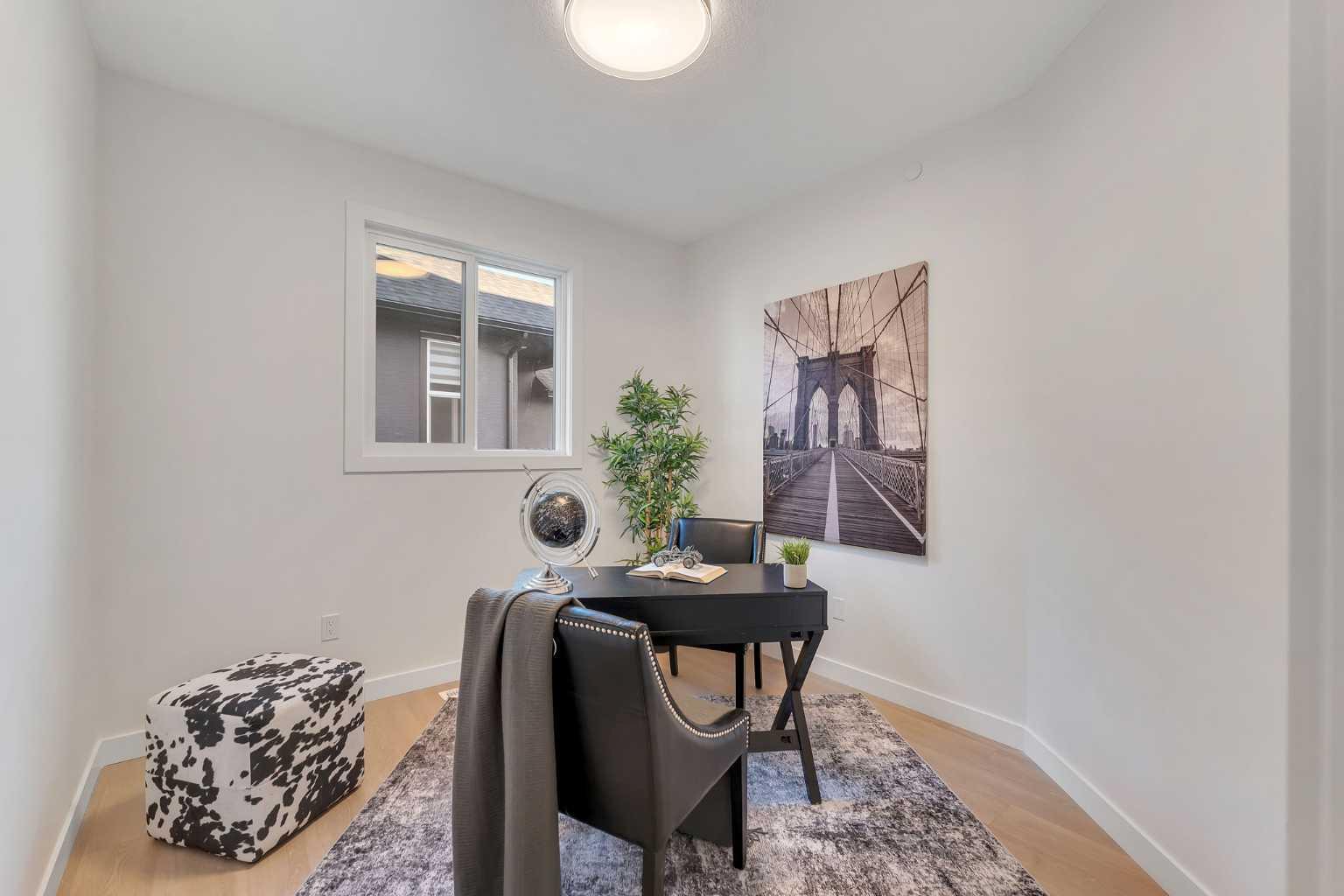 569 Muirfield Crescent