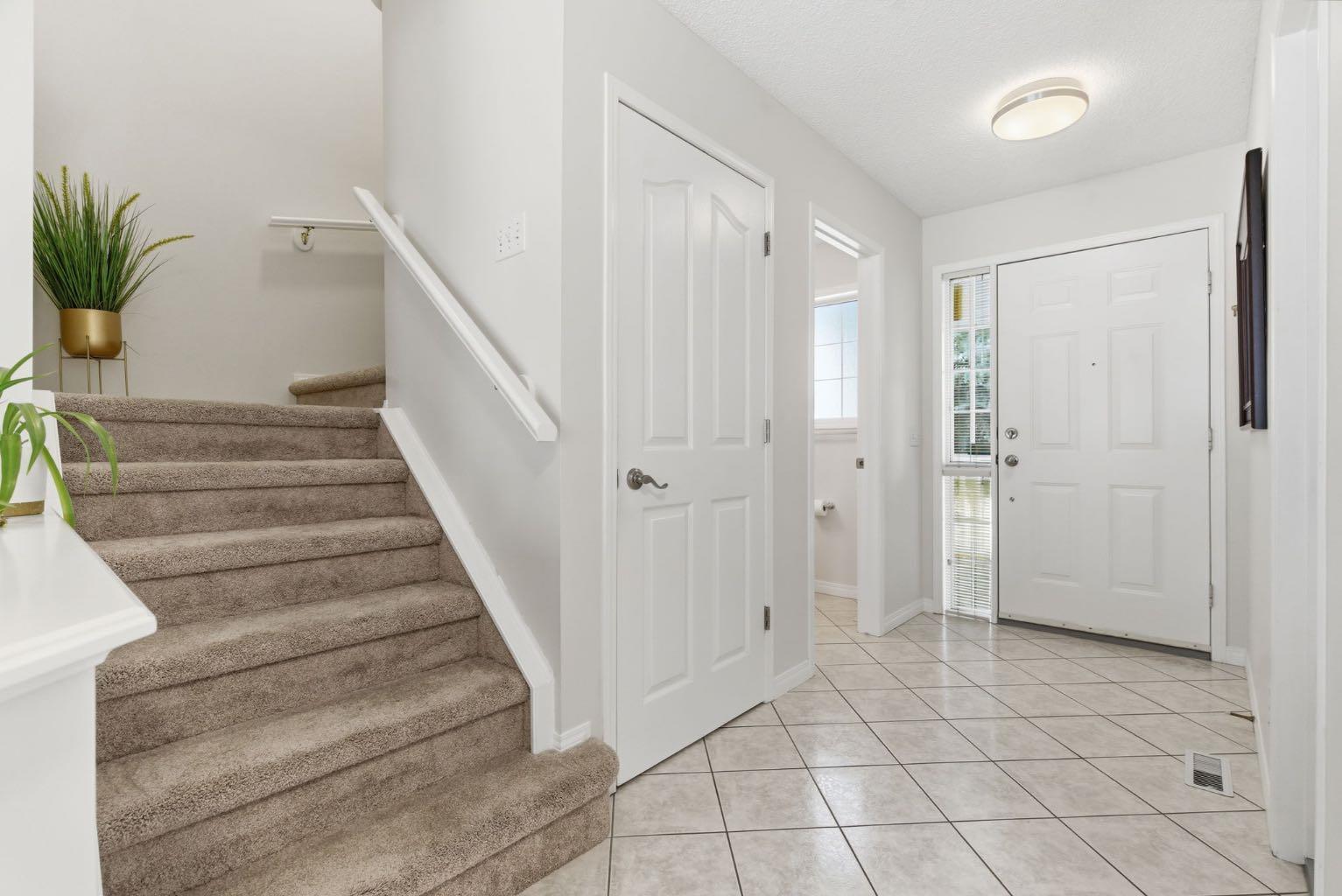 3611 Douglas Ridge Boulevard SE