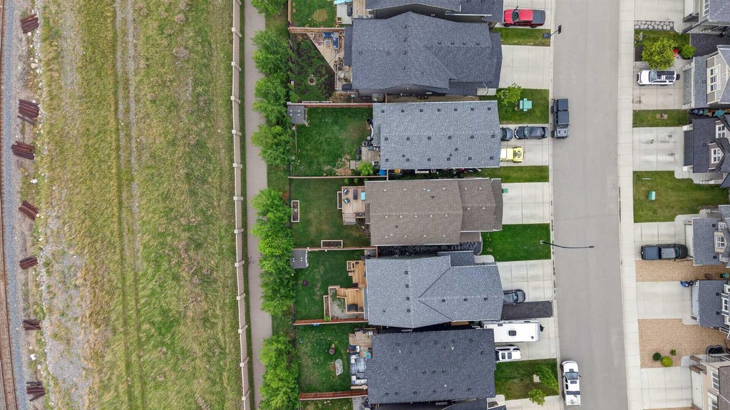 Photo of 51 Buckskin Way, Cochrane, AB T4C 2P1 (MLS # A2321076)