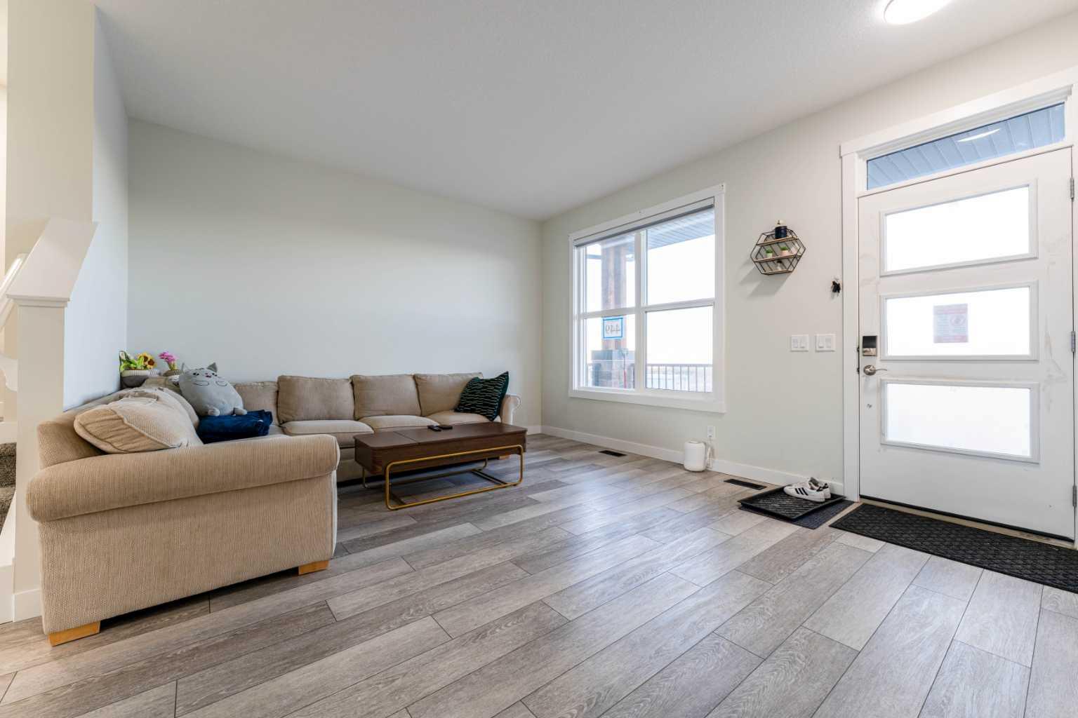 449 CHINOOK WINDS View SW