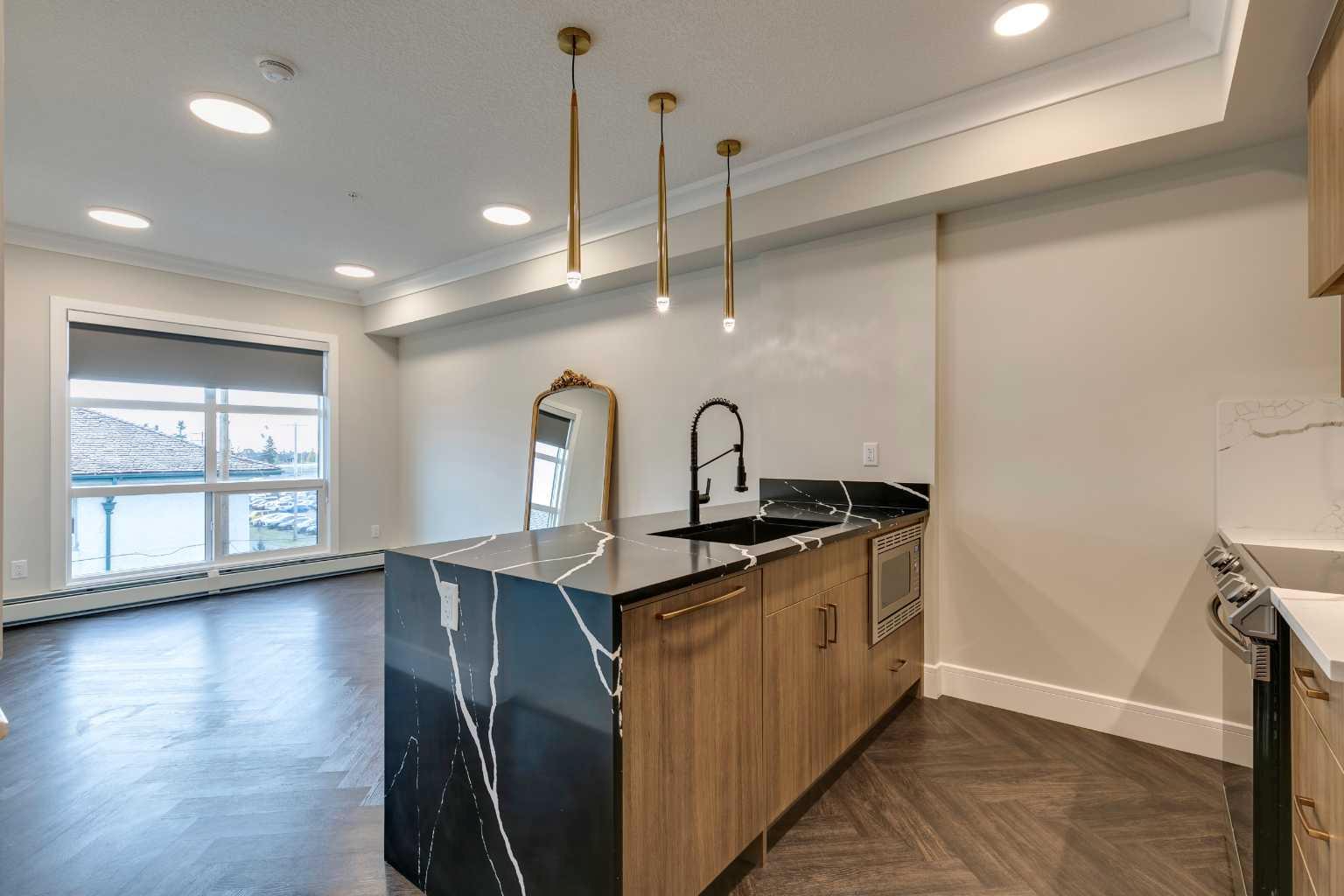 330 Dieppe Drive SW 110