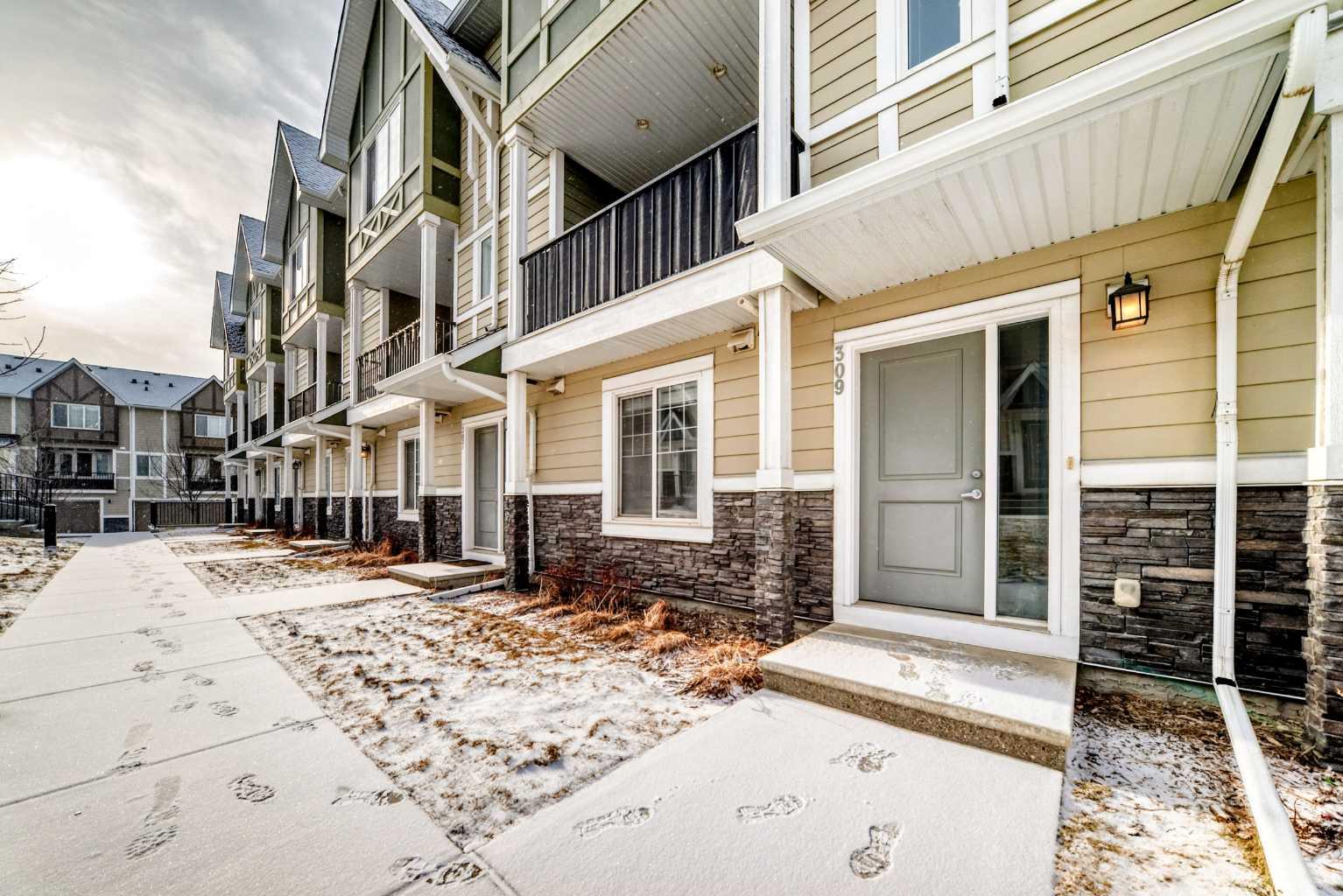 309 Nolanlake Villas NW