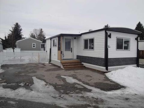 2300 13th Street N 2 Lethbridge AB T1H 4E8