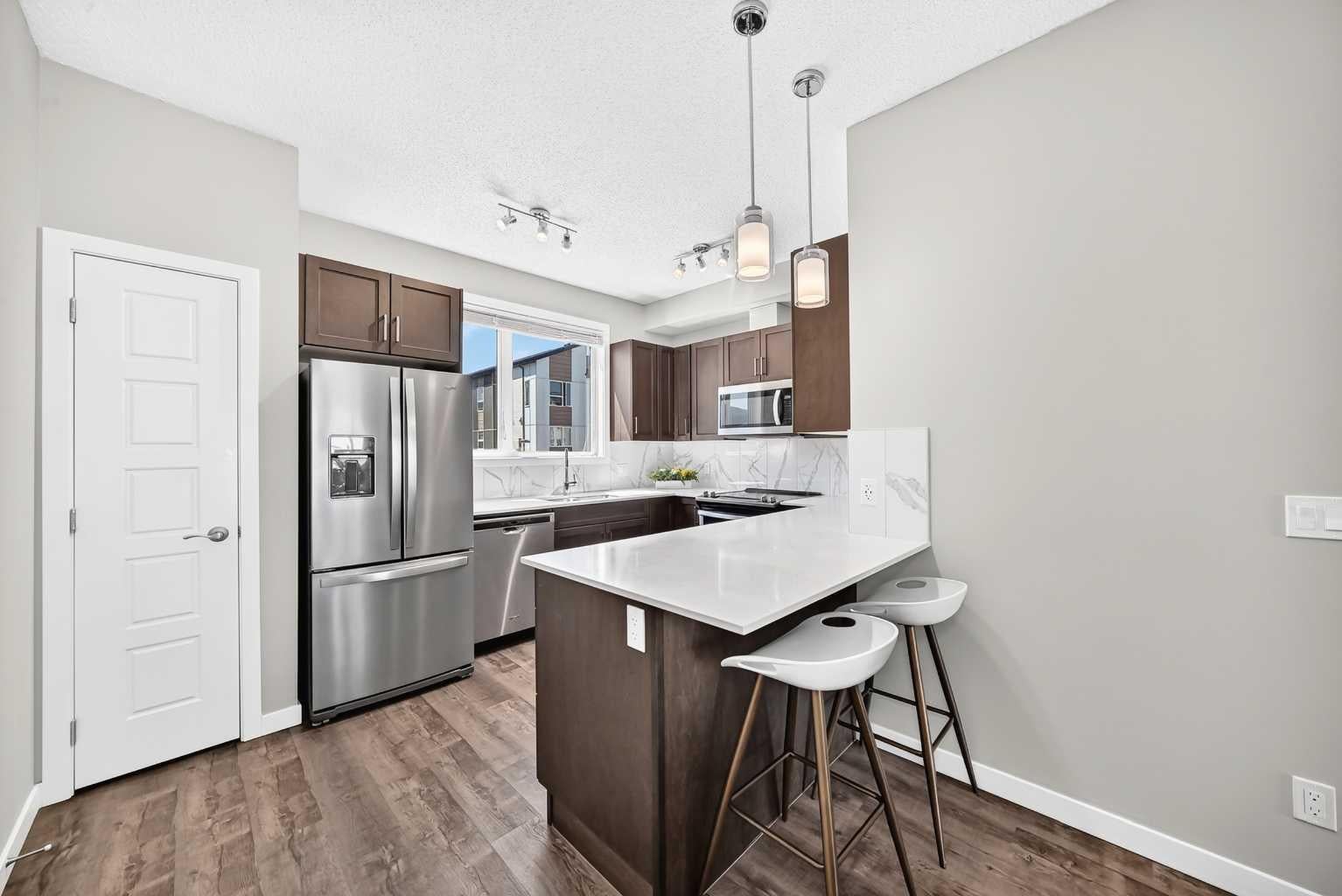 301 Redstone Boulevard NE 122
