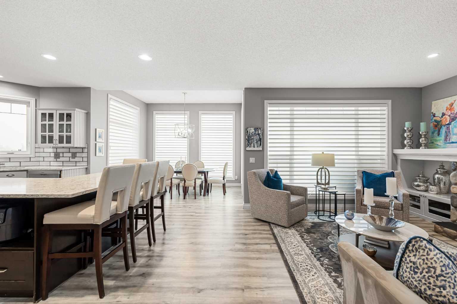 210 Hidden Creek Heights NW