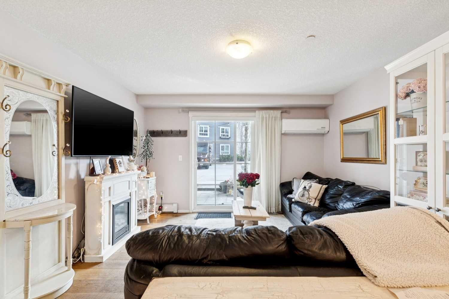279 Copperpond Common SE 3110