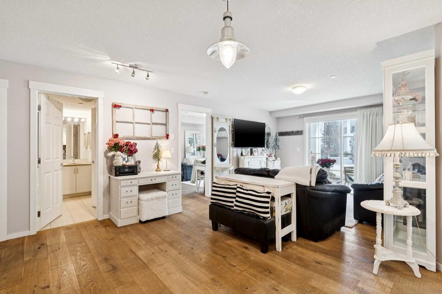 279 Copperpond Common SE 3110