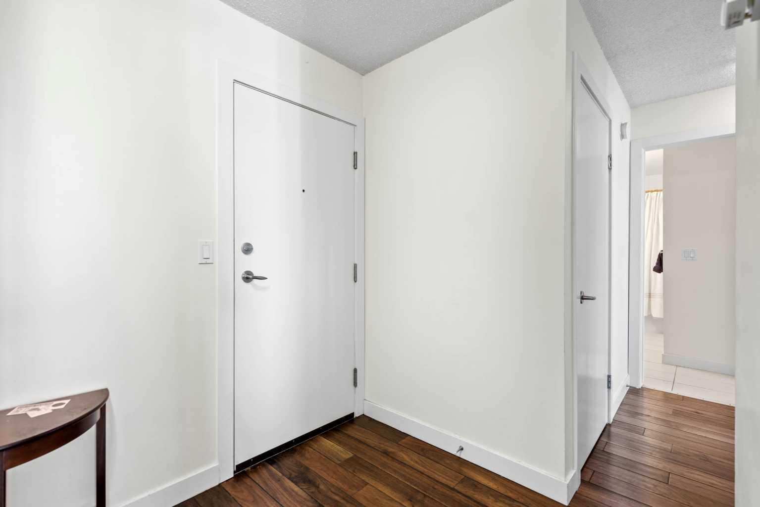 4455C Greenview Drive NE 403