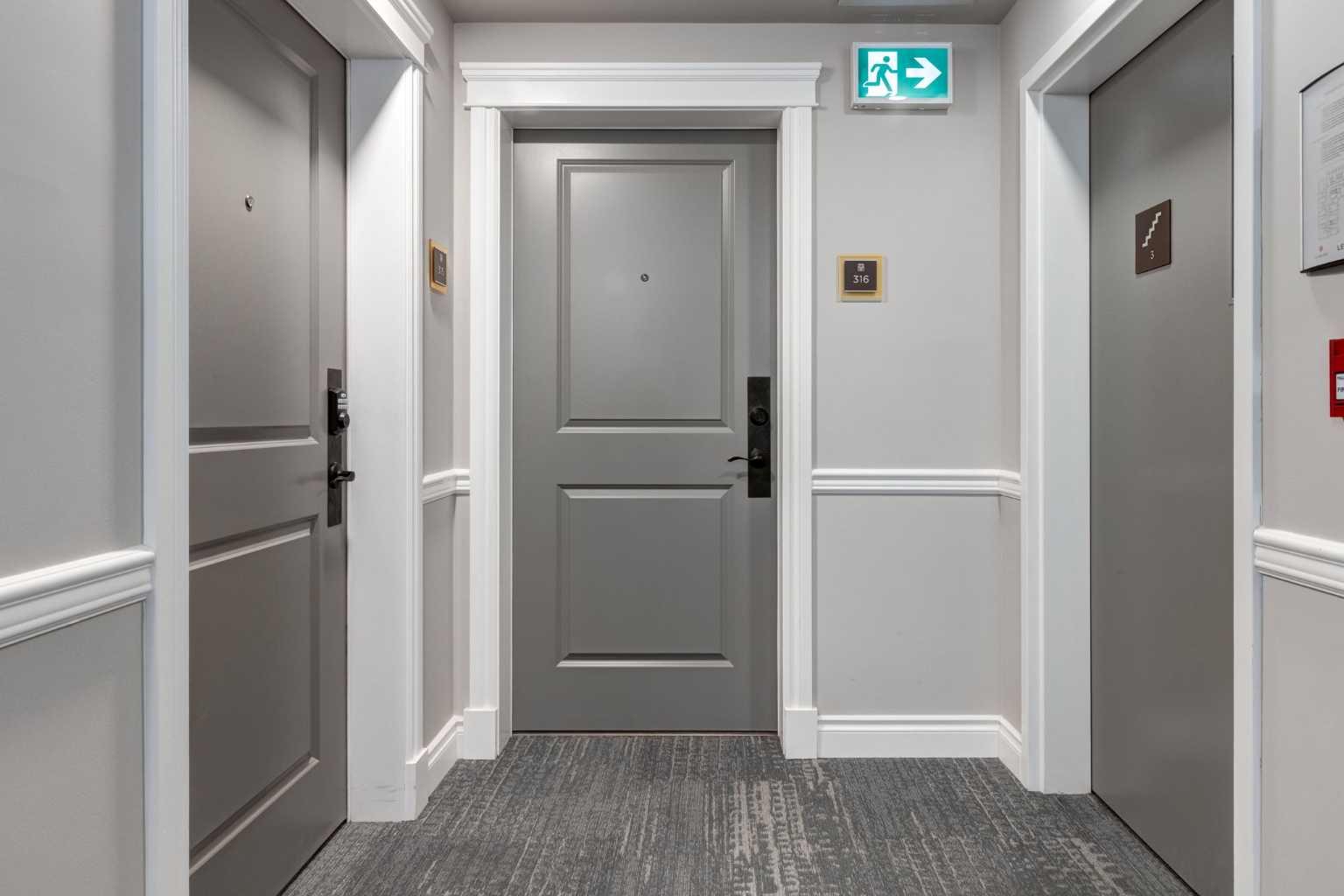 30 MAHOGANY Mews SE 316