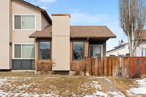 151 Deerview Court SE Calgary AB T2J 6B6