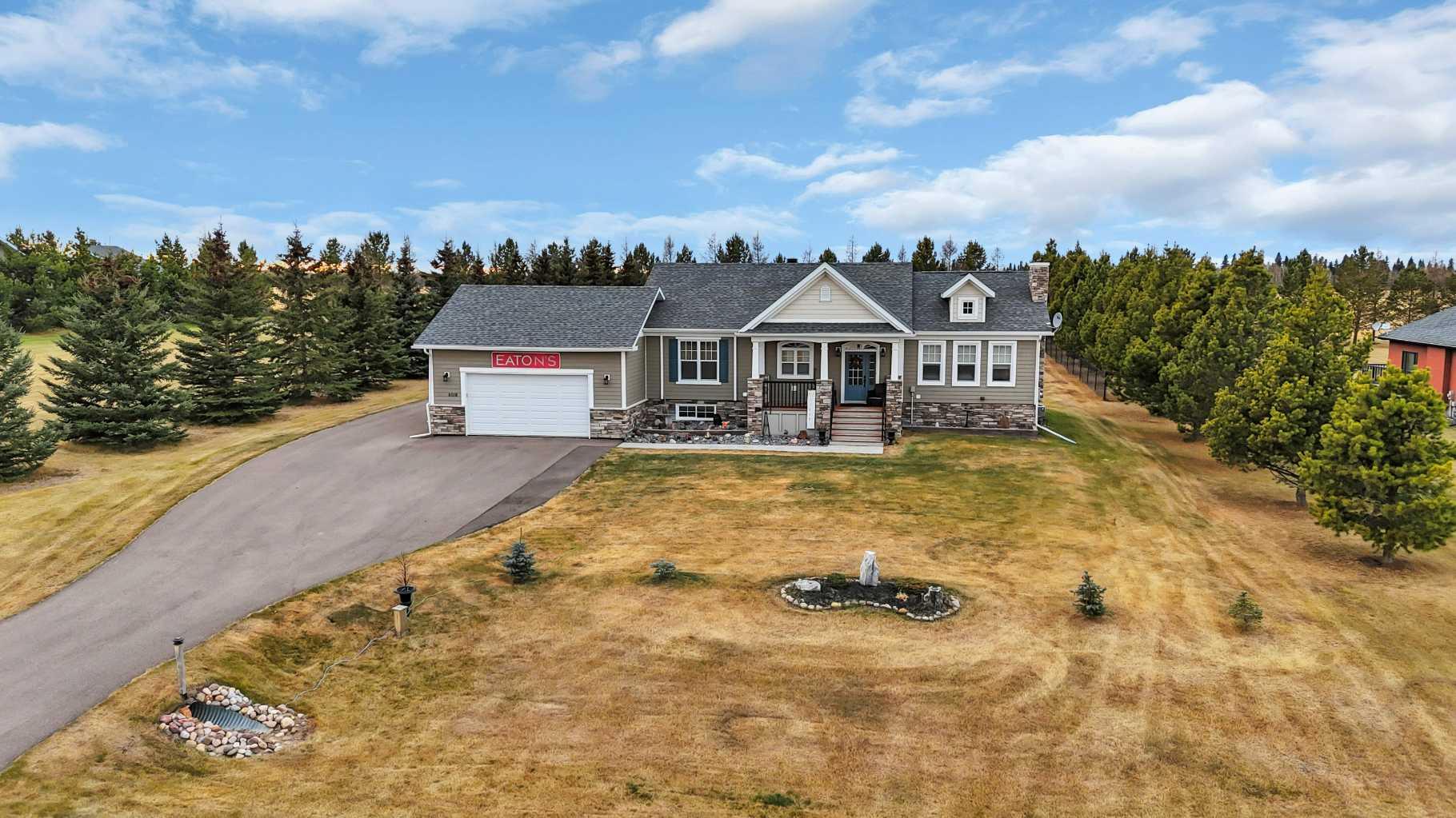 6118 Evergreen Close