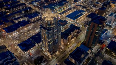 817 15 Avenue SW 1700 Calgary AB T2R 0H8