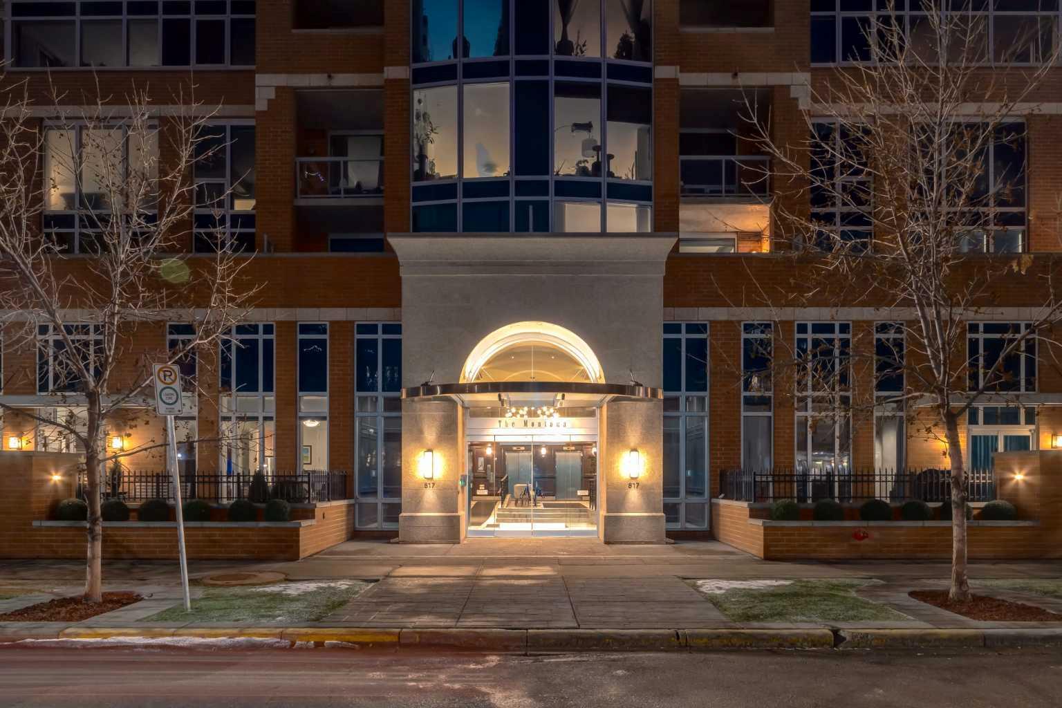 817 15 Avenue SW 1700