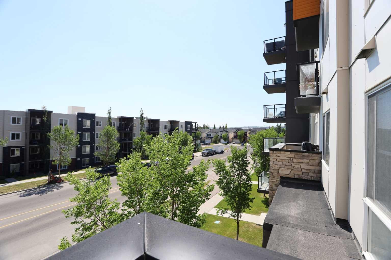 10 Kincora Glen Park NW 305