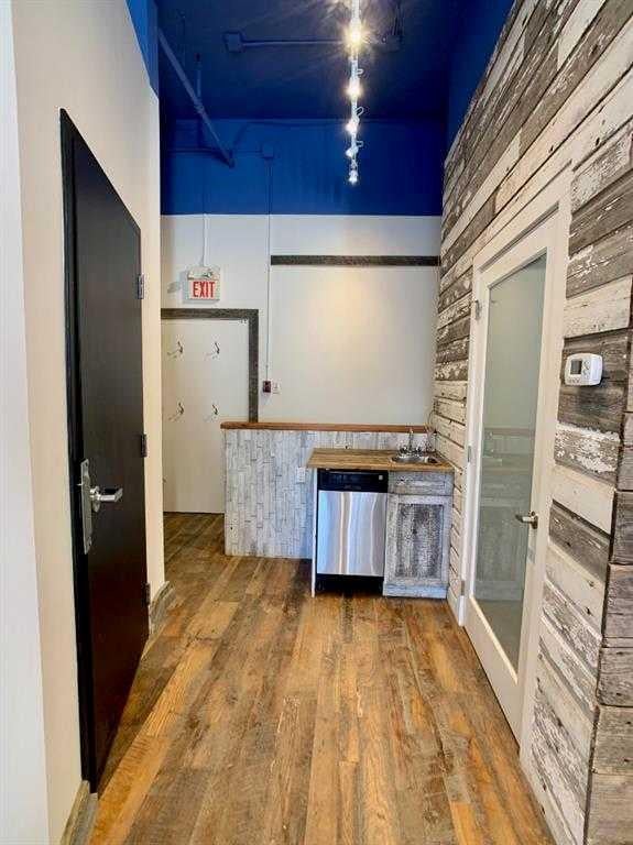 Photo of 713 4 Avenue S, Lethbridge, AB T1J 0P1 (MLS # A2337806)