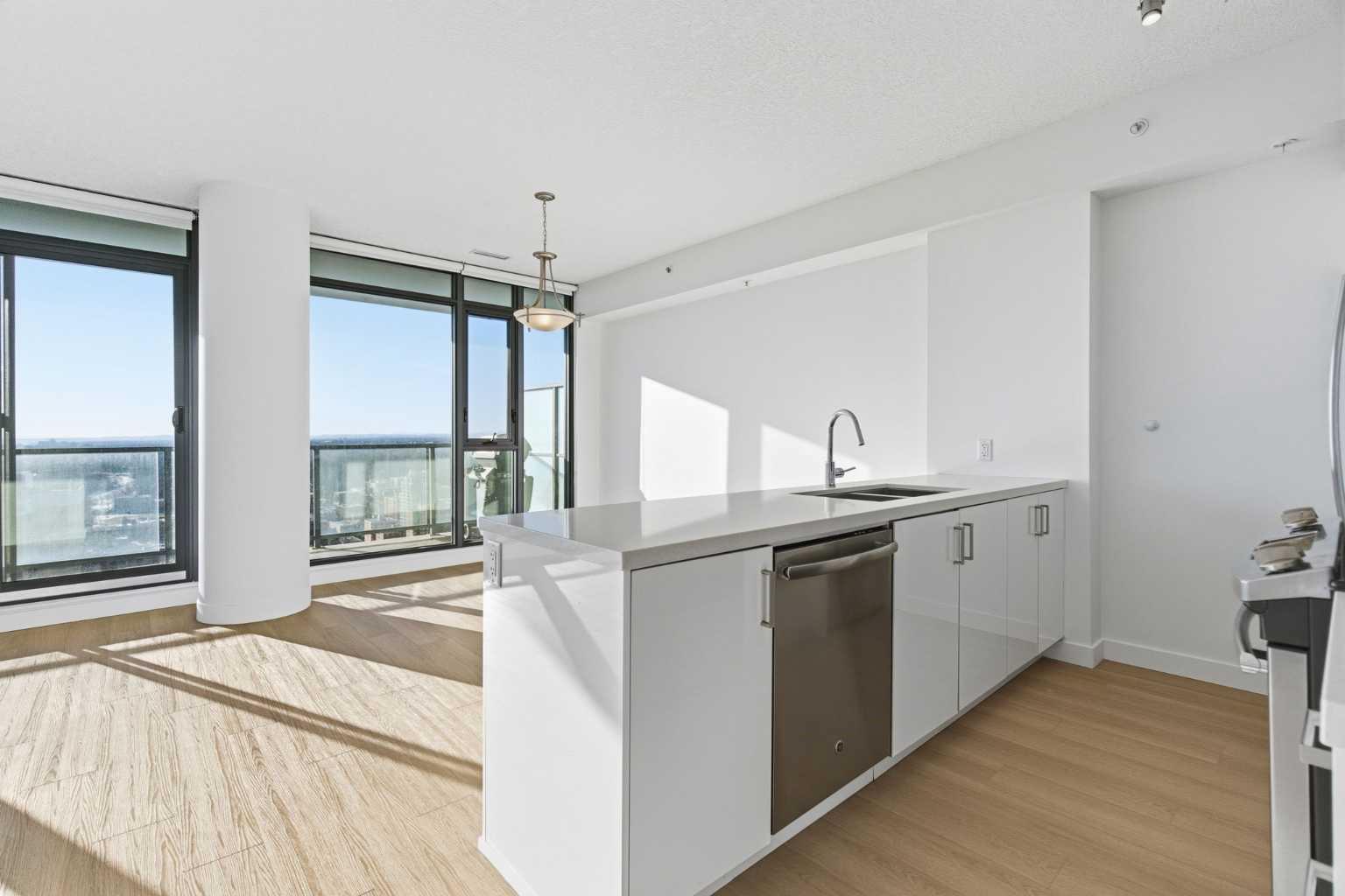 1010 6 Street SW 2807