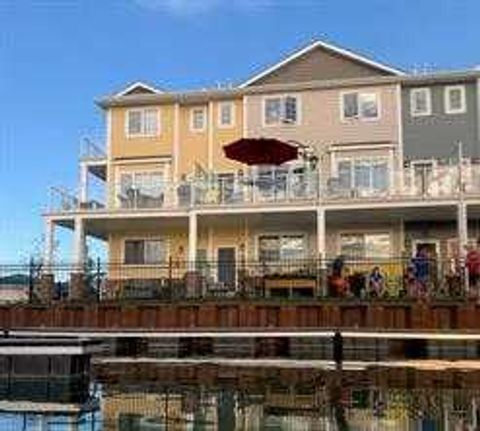 Photo of 5210 Lakeshore Drive #124, Sylvan Lake, AB T4S 0M6 (MLS # A2288026)