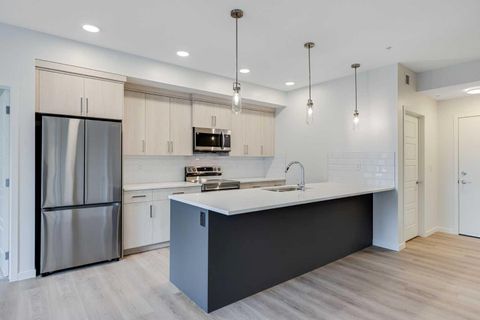 Photo of 245 Edith Place NW #207, Calgary, AB T3R 2M7 (MLS # A2273258)