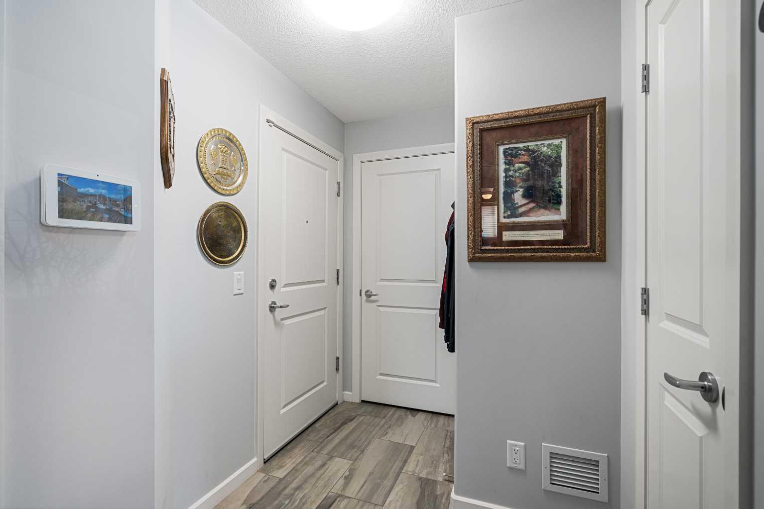 402 Kincora Glen Road NW 1107