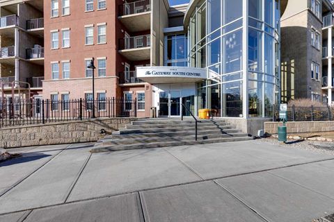 Photo of 11811 Lake Fraser Drive SE #3105, Calgary, AB T2J 7J1 (MLS # A2281080)