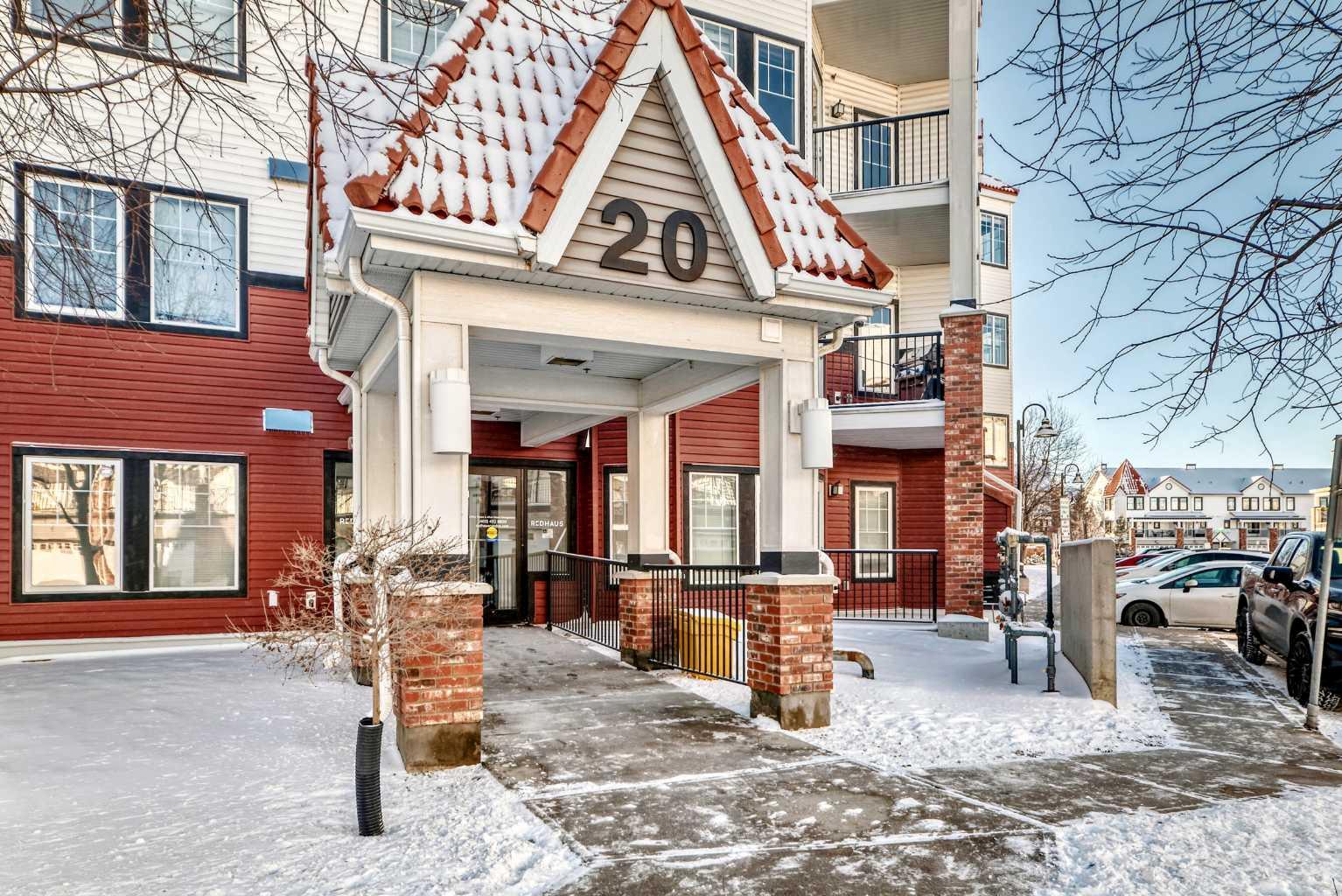 20 Royal Oak Plaza NW 225