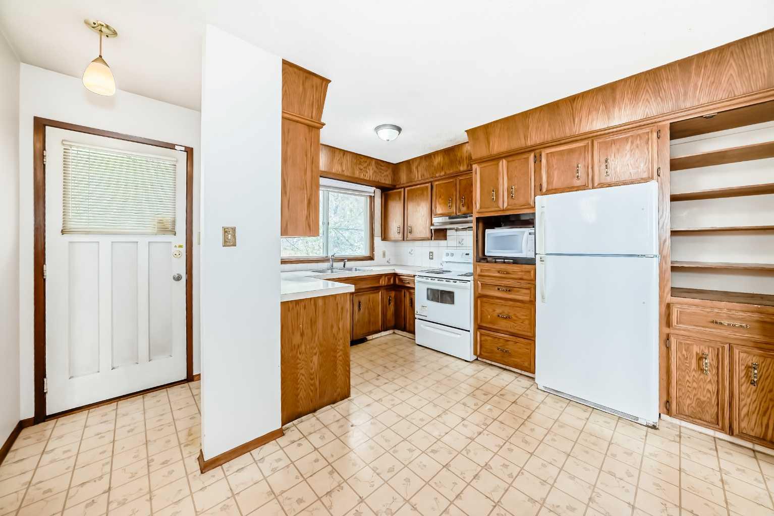 5248 Barron Drive NW