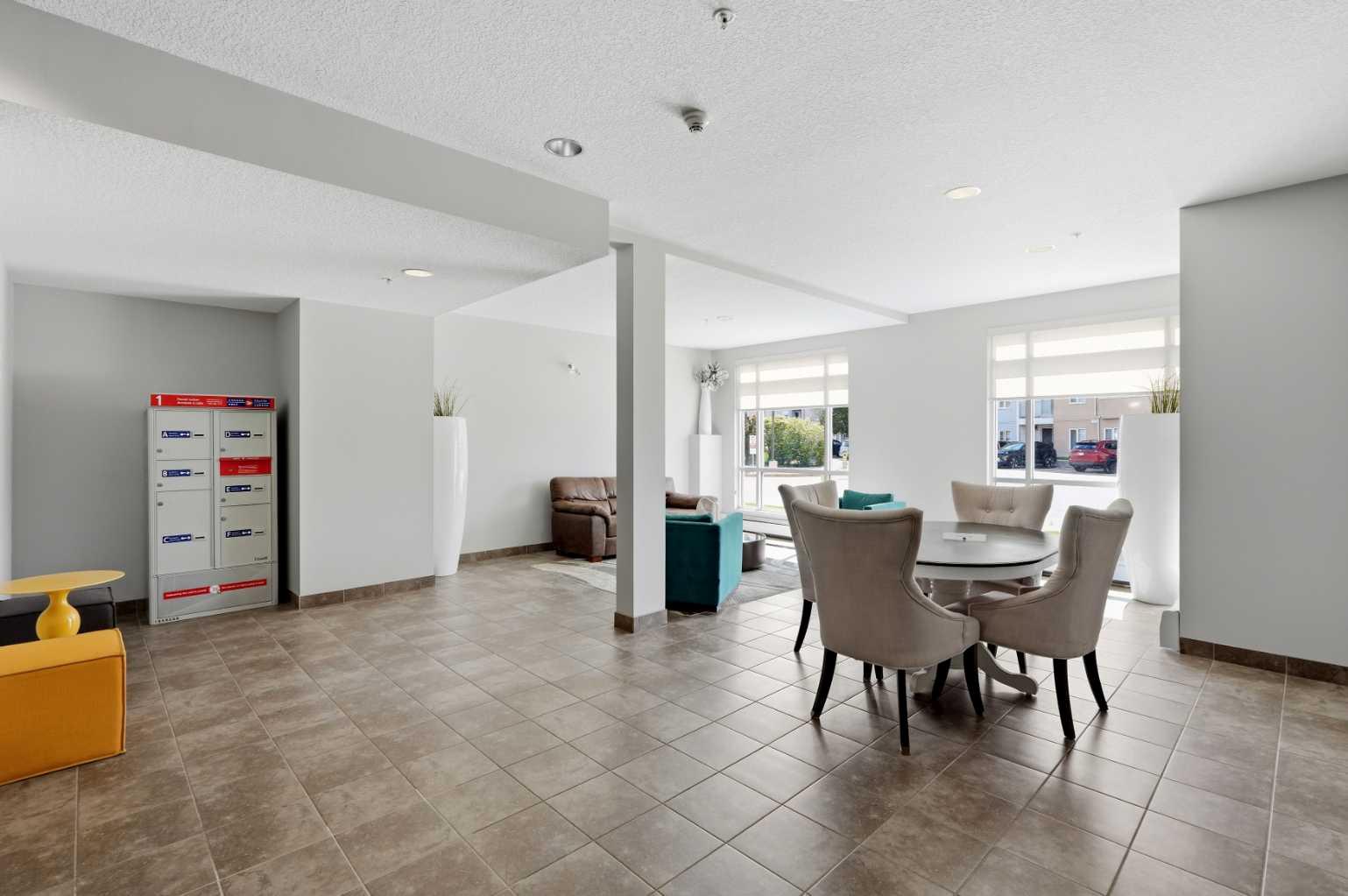604 East Lake Boulevard NE 2330