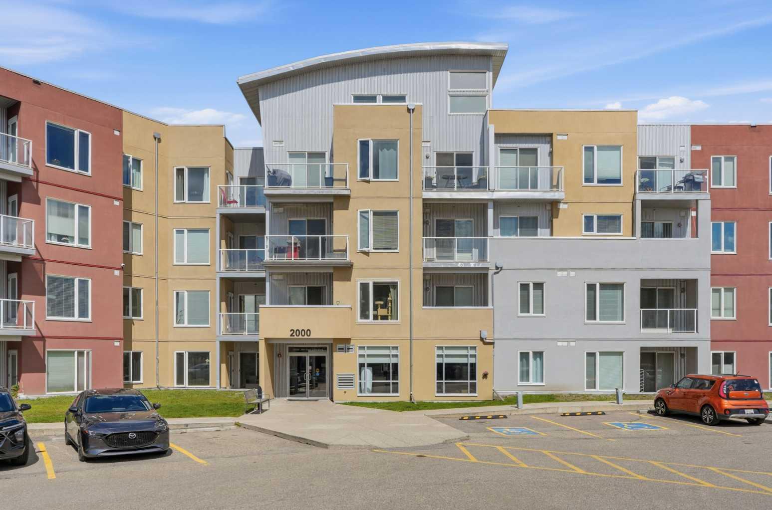 604 East Lake Boulevard NE 2330